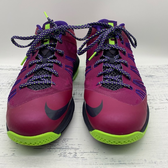 Nike Air Max LeBron 10 Low LeBroncurial 2013 - Picture 2 of 9
